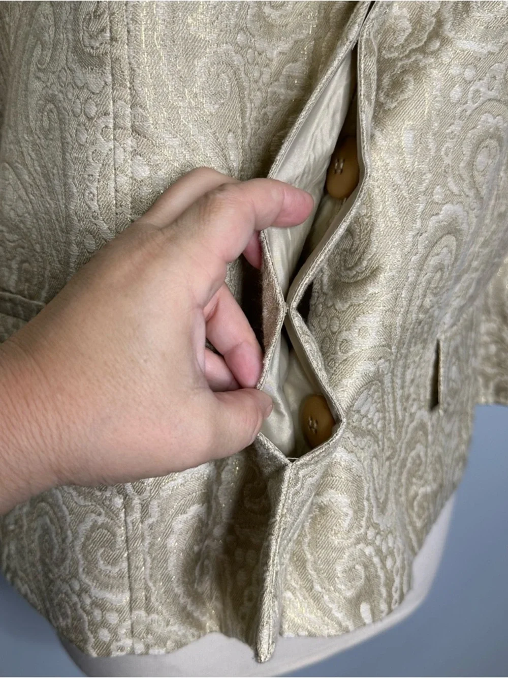 Talbots Women’s Gold Brocade Paisley Swing Crop Jacket Blazer Size 14 BNWOT! - Picture 6 of 11